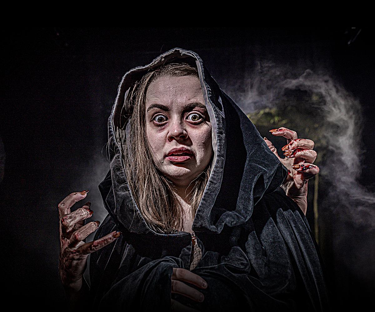 BTL0075 Dungeon Curseofthewitch Mobileslider